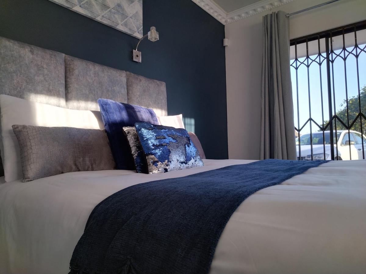 Mavi Guest House East London Bagian luar foto