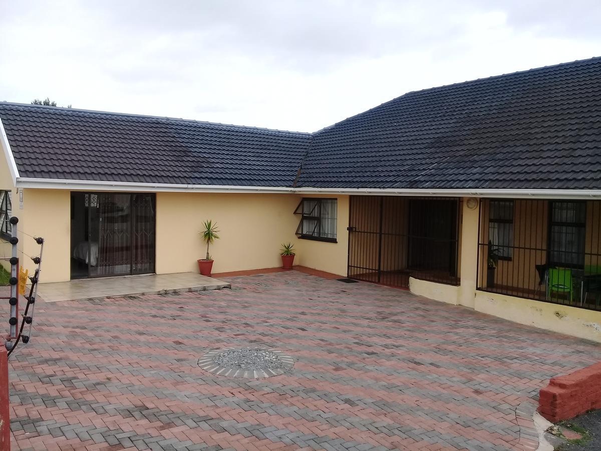 Mavi Guest House East London Bagian luar foto